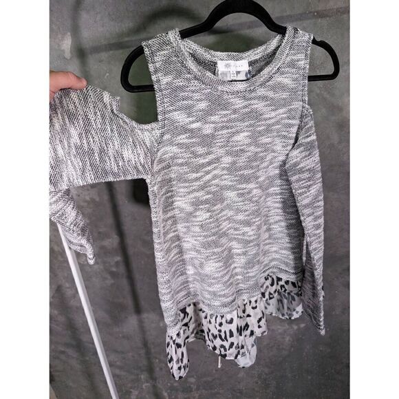 Fever Sleeveless Top with Ruffled Animal Print Bottom Women's Small - Picture 3 of 6